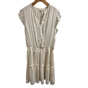 💰BOGO💰 Ivory Drop Waist Cap Pleated Sleeve Dress with V-Neck sz M